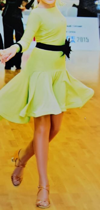 Два бальных платья