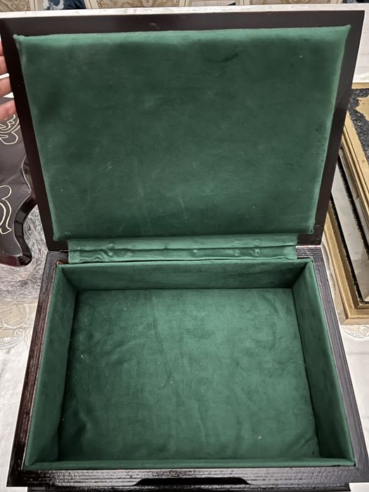 Продаются шкатулки под Коран