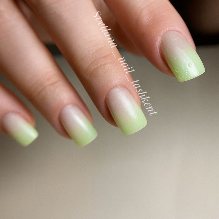 Маникюр, педикюр, укрепление ногтей, наращивание ногтей .