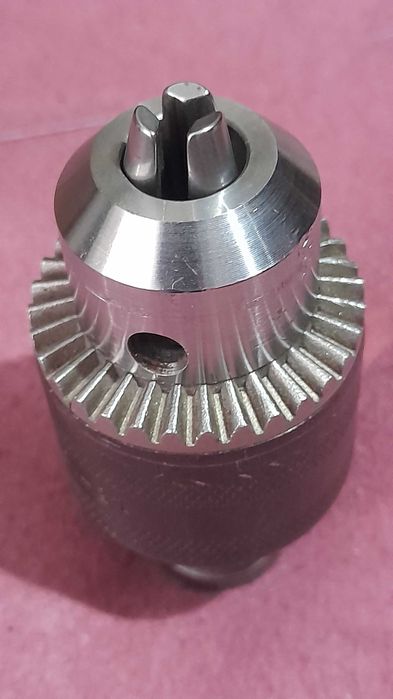 корончатое сверло, патрон для гайкавёрта