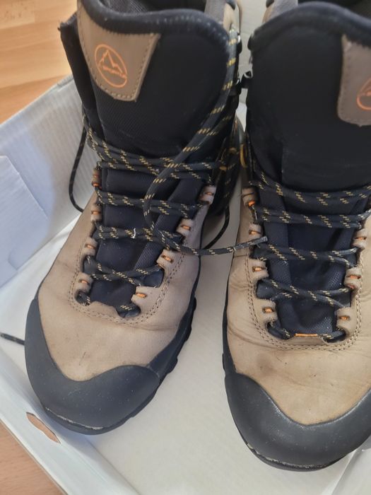 Ботинки  для отдыха  и работы