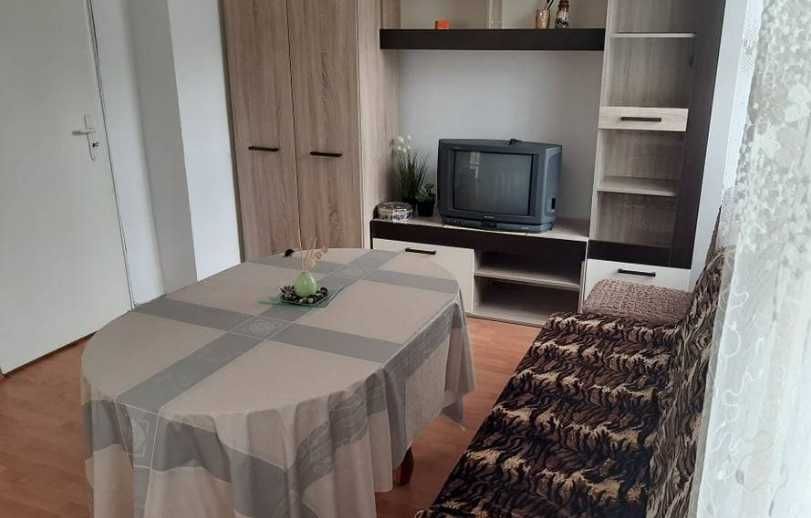 Дава се под наем Двустаен апартамент в Бургас, Възраждане - 50 кв.м за 175 € - Снимка #18