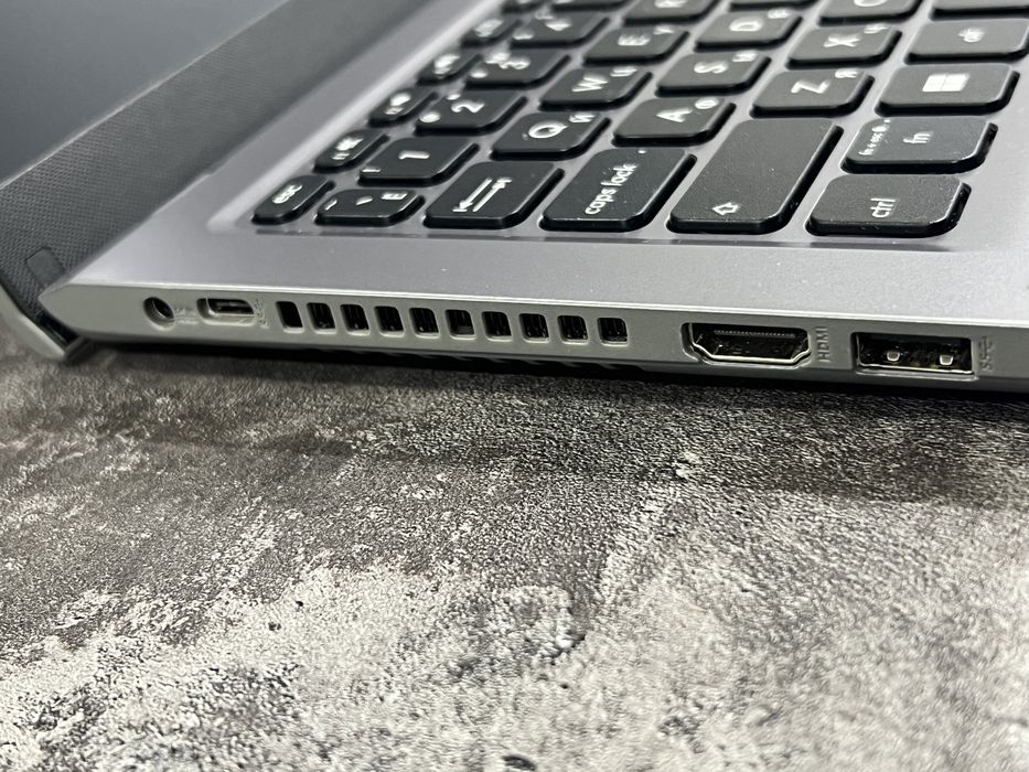 Ноутбук ASUS X515