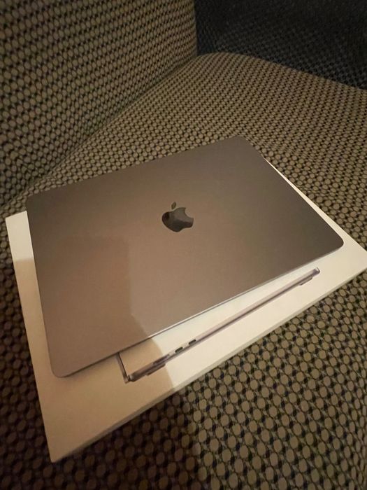 MacBook Air, M2, 2023г
