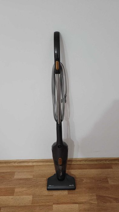 Aspirator Deerma si Mop cu Abur Studio Casa