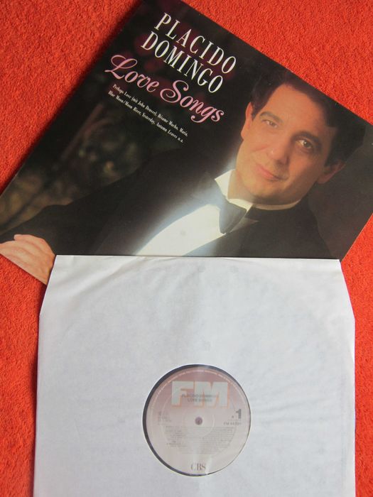 vinil rar Placido Domingo ‎-Greatest Love Songs ,Olanda 1988 impecabil