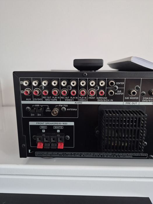 Vând Amplituner Kenwood V5300