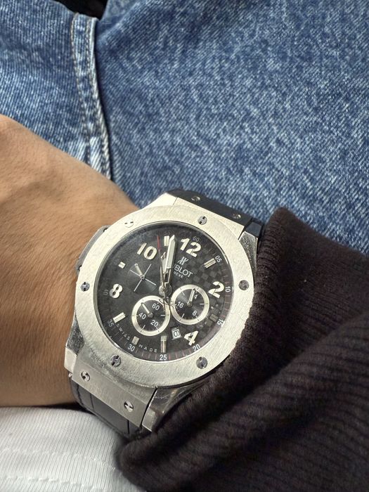 Продам часы дешево торг есть