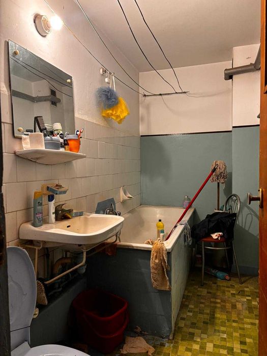 Apartament 4 camere-Parc Sebastian-Bloc 1986-Reabilitat