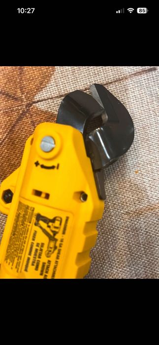 Dewalt, atașament foarfecă de tăiat tabla