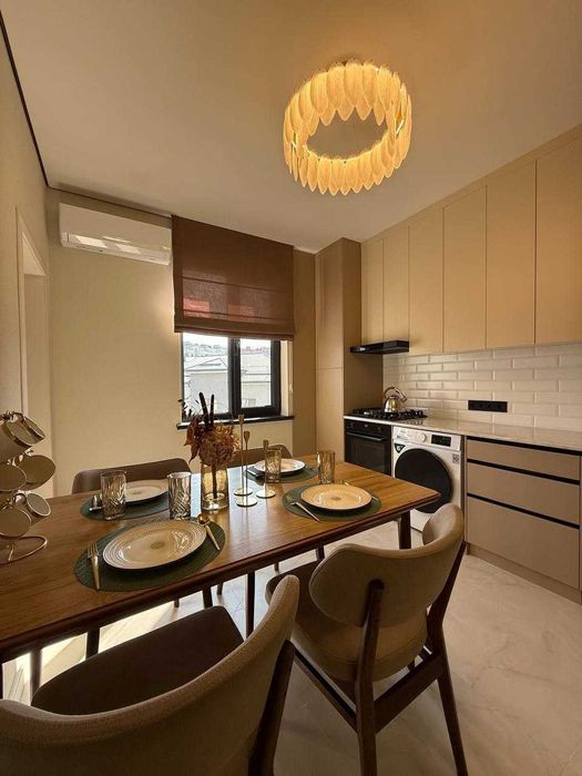 Сдается квартира 2/3/10 на Алмазар,  ЖК "Nurafshon saroy"