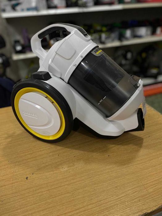 Бытовой пылесос Керхер