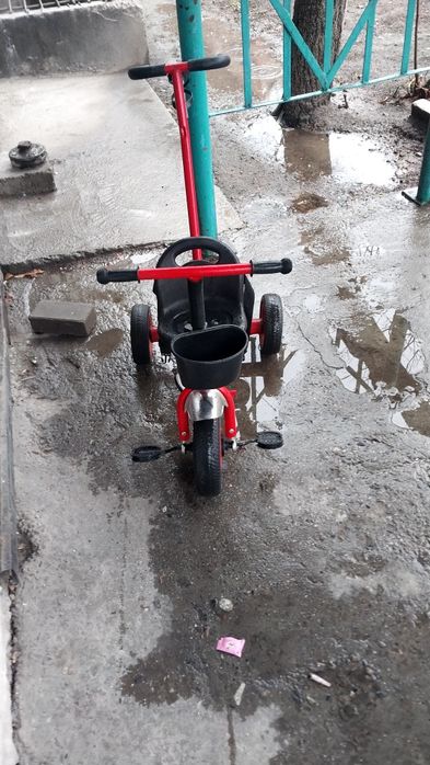 Велосипед жаңа көп тебілмеген