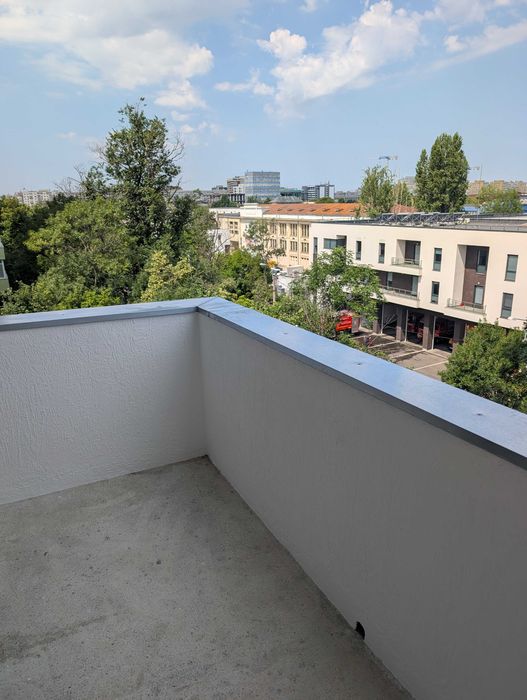 3 camere nemobilat proaspăt renovat bucătărie IKEA