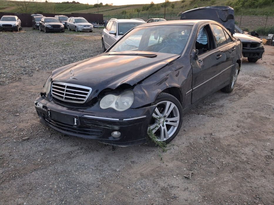 Piese Mercedes C class w203