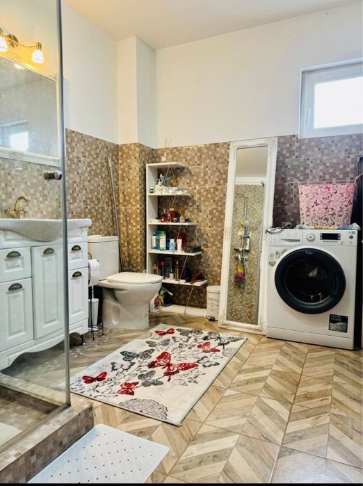 Vila cu teren in Onesti, cartier Andrasiesti