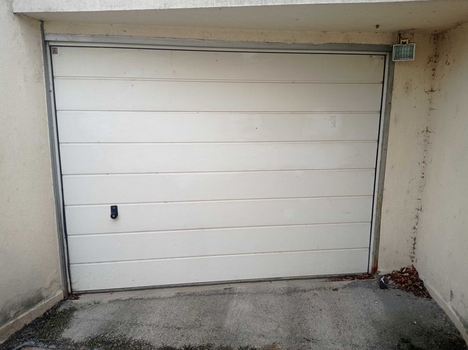 Дава се под наем Гараж / Паркомясто в София, Младост 1 - 21 кв.м за 178.5 € - Снимка #5