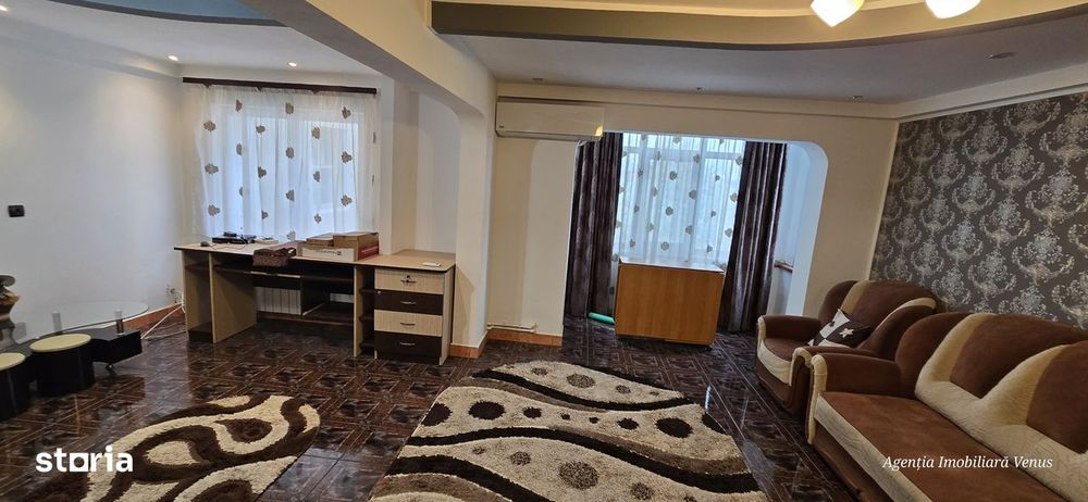 Apartament 4 camere Parc Curcubeul