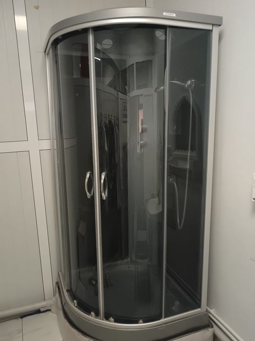 Душқа арналған кабинка. Душевая кабинка