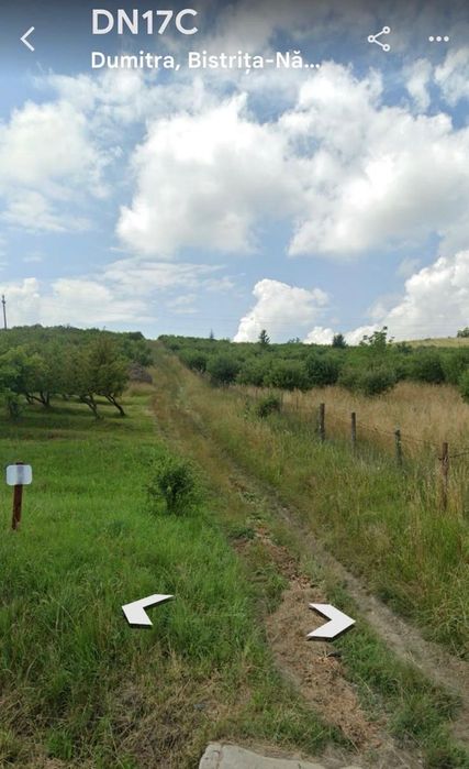 Teren de vânzare – 10 ari în Dumitra, poziție deosebită