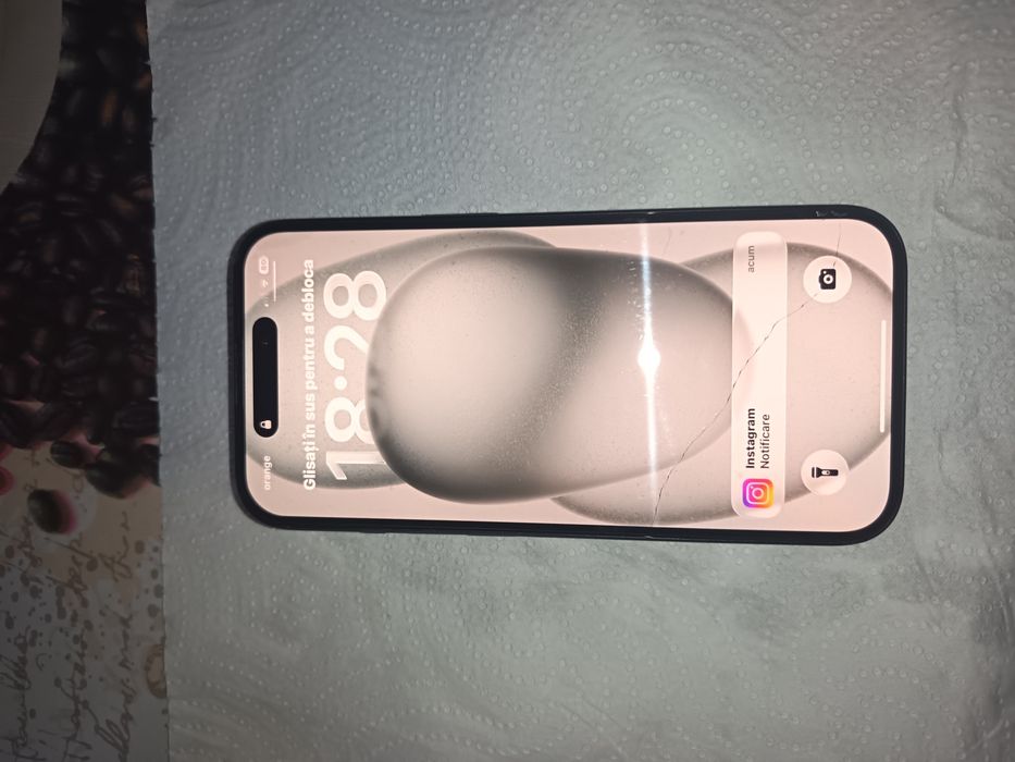 iPhone 15 folie fisurata sănătate baterie 78 restul impecabil negociabil