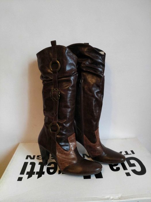 Cizme inalte din piele marimea 37