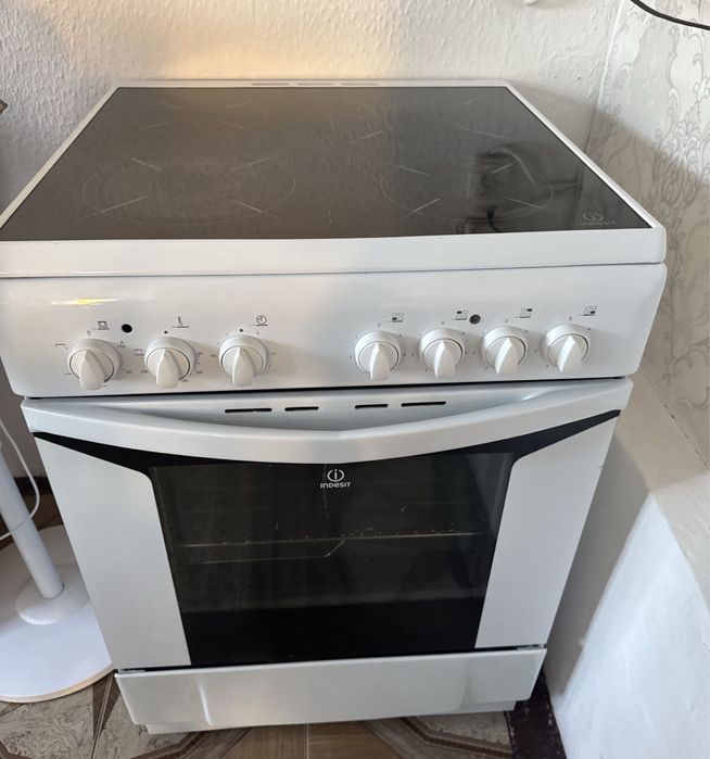 Продается Электрическая плита