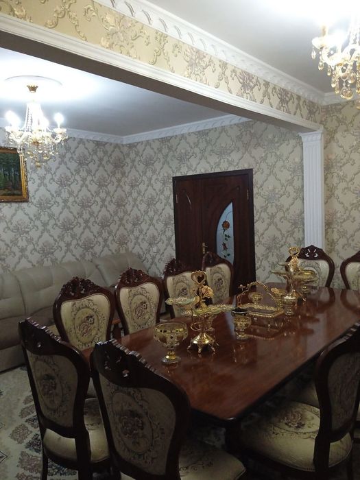 Уй сотилади мебеллари билан