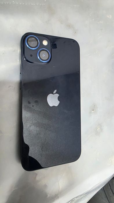 Обменяю iphone 13