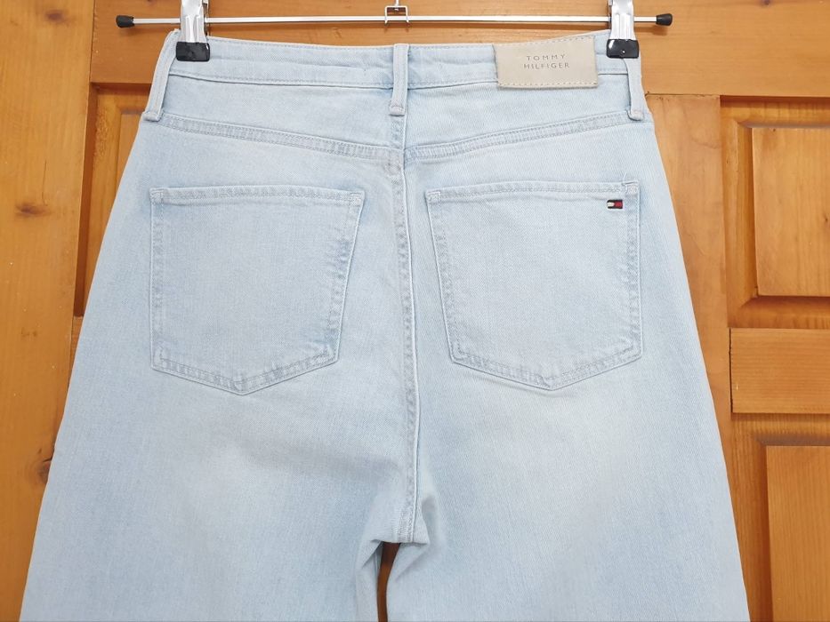 Нови.  Дамски оригинални дънки.  TOMMY HILFIGER