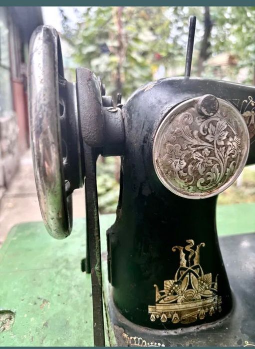 Mașină de cusut Singer 1900 – piesă vintage deosebită
