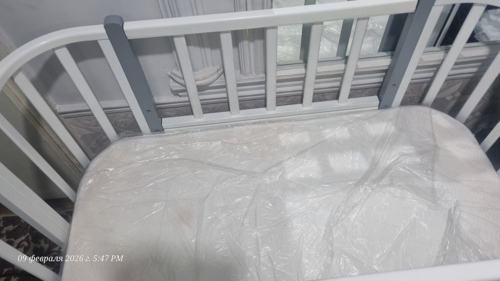 Detiski karavat matrasi bn tebranadi  holati yengi yaxshi