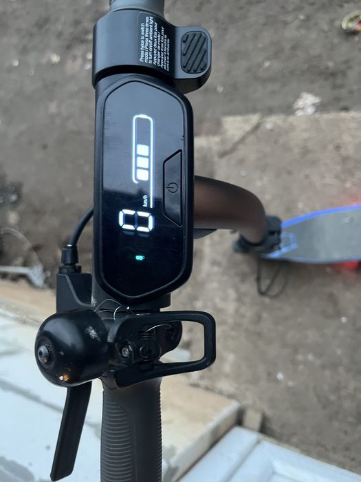 Vând trotinetă electrică pentru copii