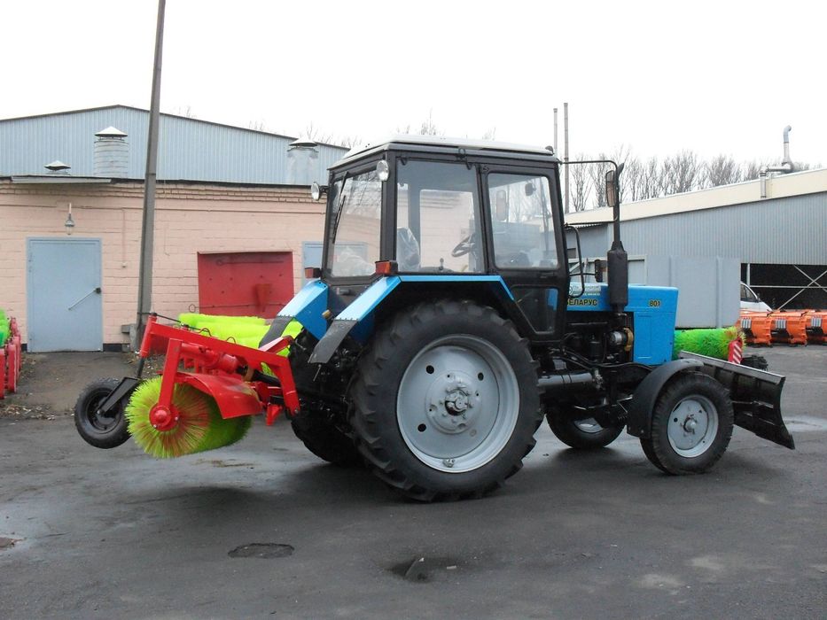 Услуги дорожной щётки