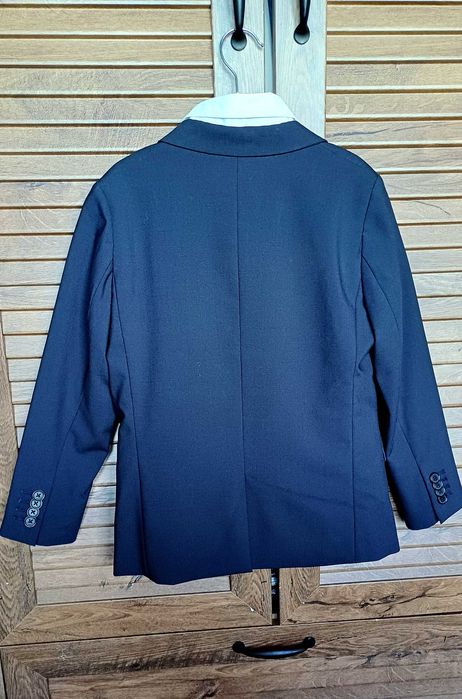 Детски официален костюм ZARA KIDS (128 см. - 8 год.)