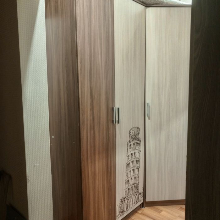 Продам шифоньер  в отличном состоянии