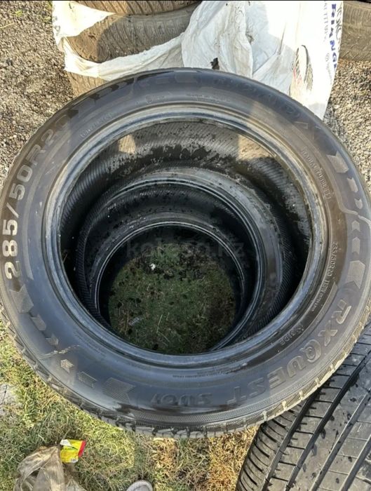 Летние шины  285/50/20