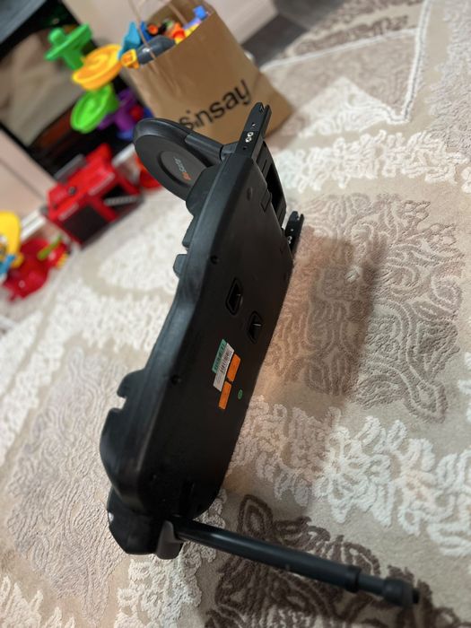 Scoica,Scaun auto plus baza isofix Babyzen BeSafe