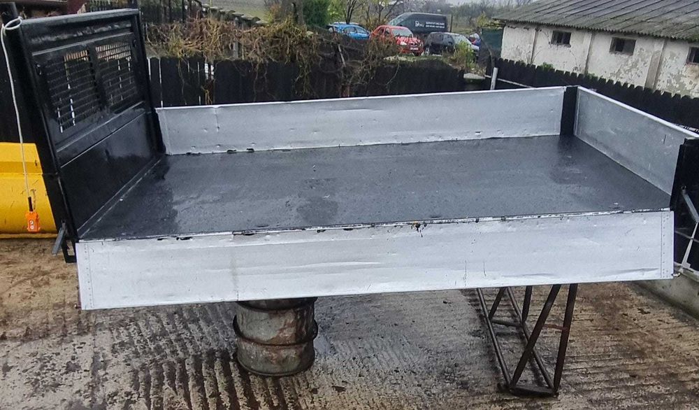 Bena basculabila Sprinter/Ford, originală  Scattolini