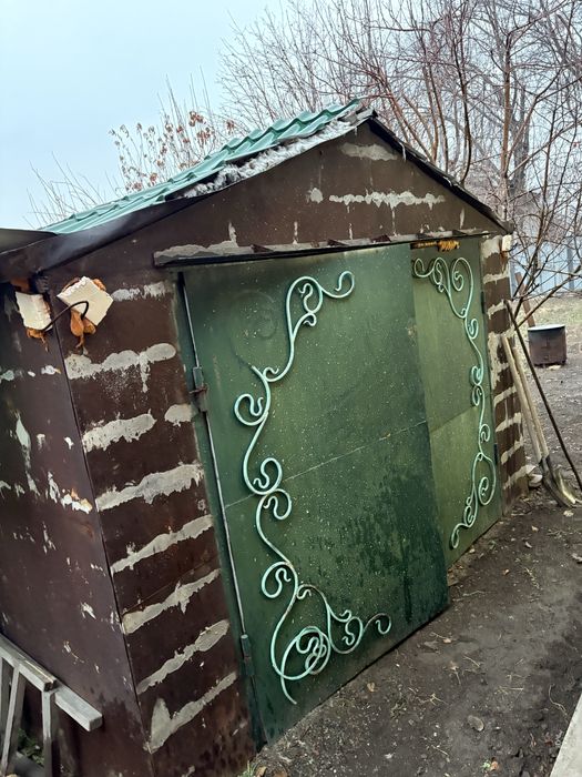 Продам металл гараж размер 3*6