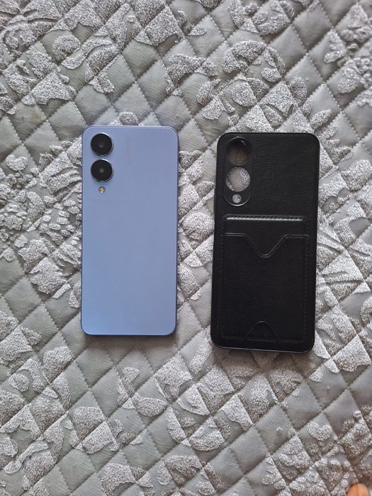 Продам тилефон виво.