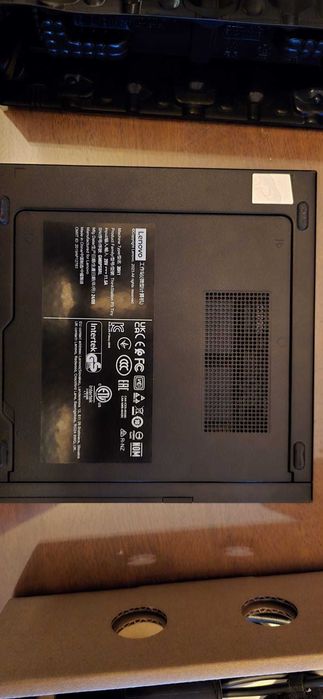 Lenovo Workstation P3 i9 13900T 32GB DDR5 Placă video T1000 4GB