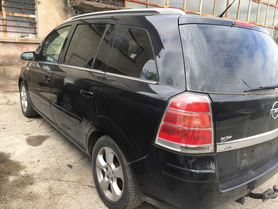 Opel Zafira B 1.9CDTI 150 к.с. на части