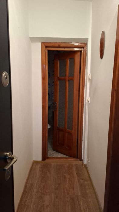 Vând apartament 2 camere în oraș Mărășești