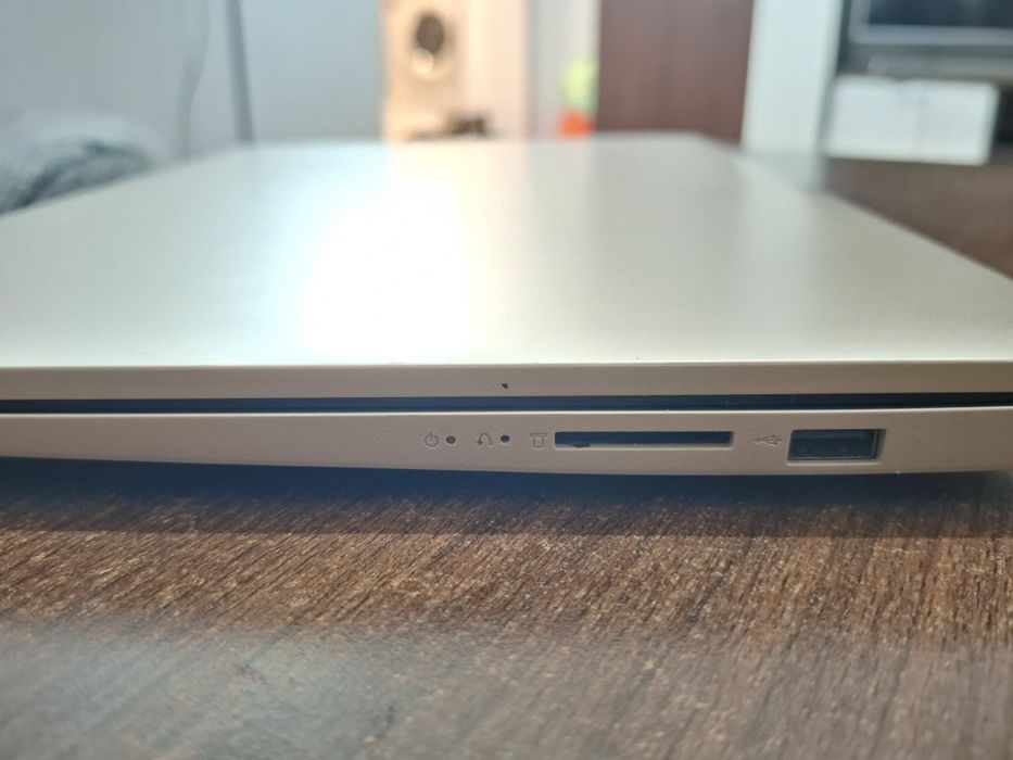 Lenovo IdeaPad 3