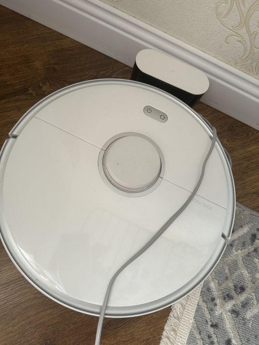 Продам робот пылесос