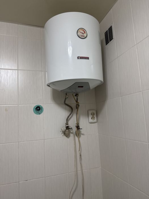 Срочно продам Аристон