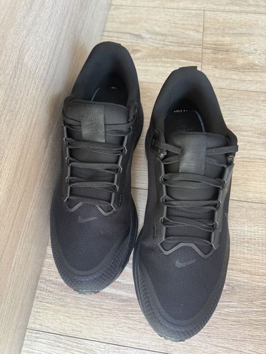 Nike Vomero Plus