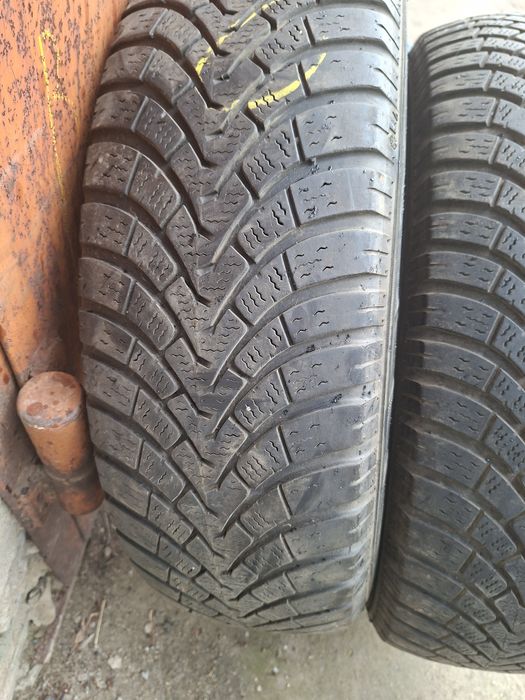 Продам шины 215/70/16 фалькен