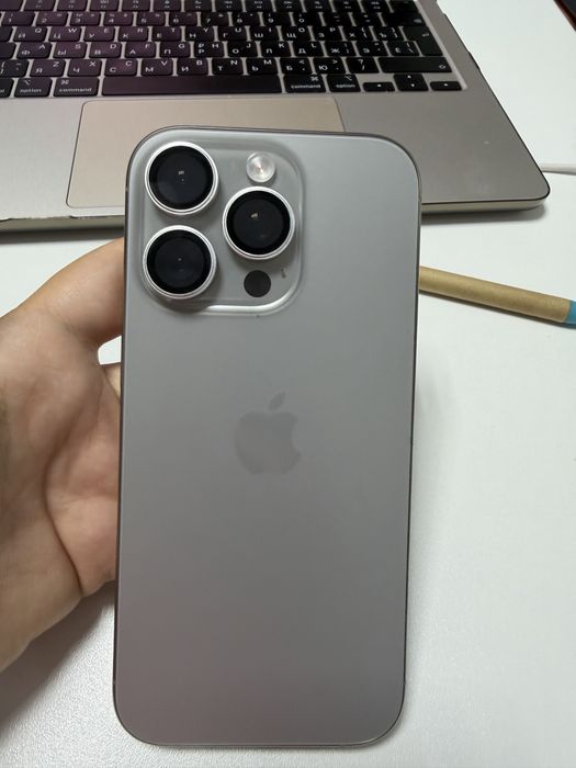 Продам Iphone 16 Pro